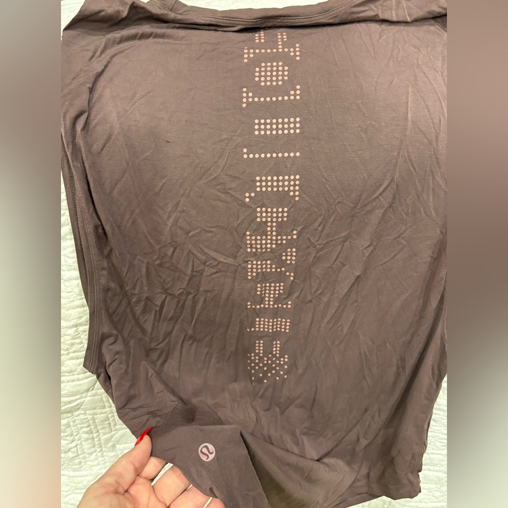 Soft purple sleeveless lulu lemon tank